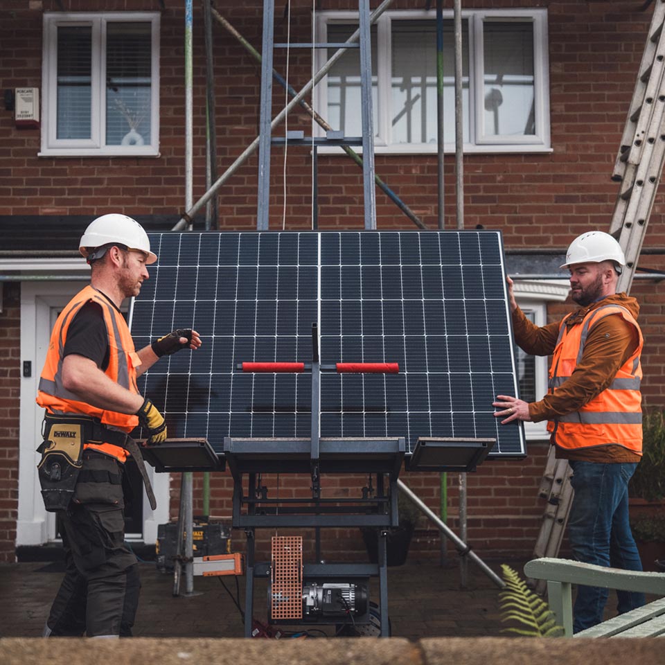 We are recruiting Solar PV Installers